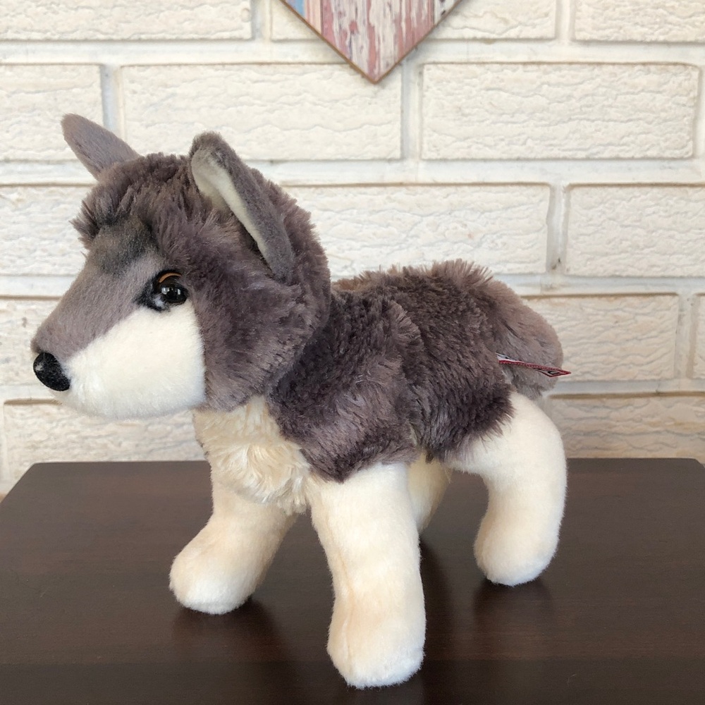 Douglas Ashes Wolf